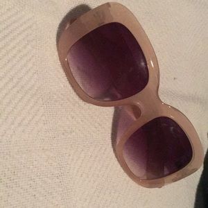 NUDE SUNGLASSES
